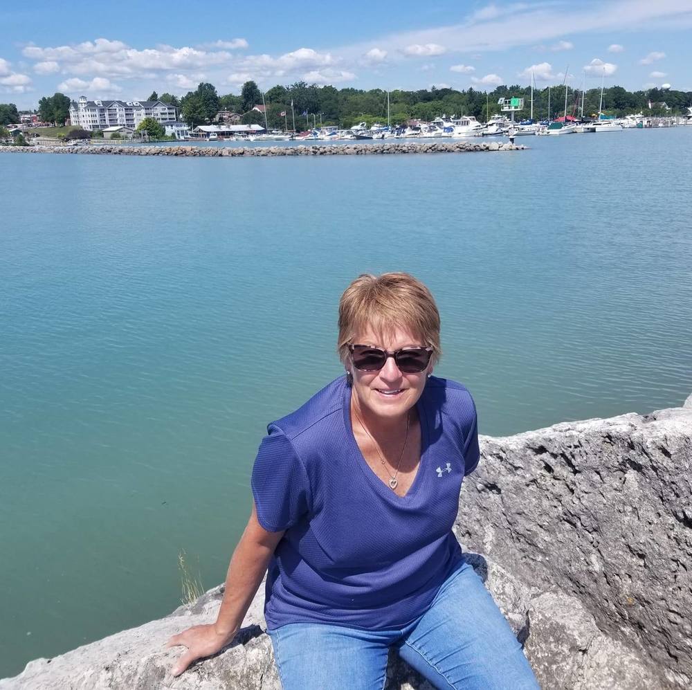 Meet your Posher, Larry